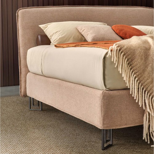 KISS H25 gulta 160×200 – veļas kaste dāvanā